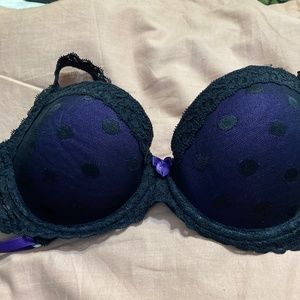 Victoria’s Secret pink lace wing Demi purple black a pink 34B